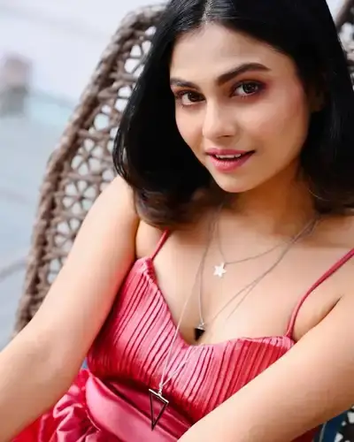 Call Girls Service in Daskroi